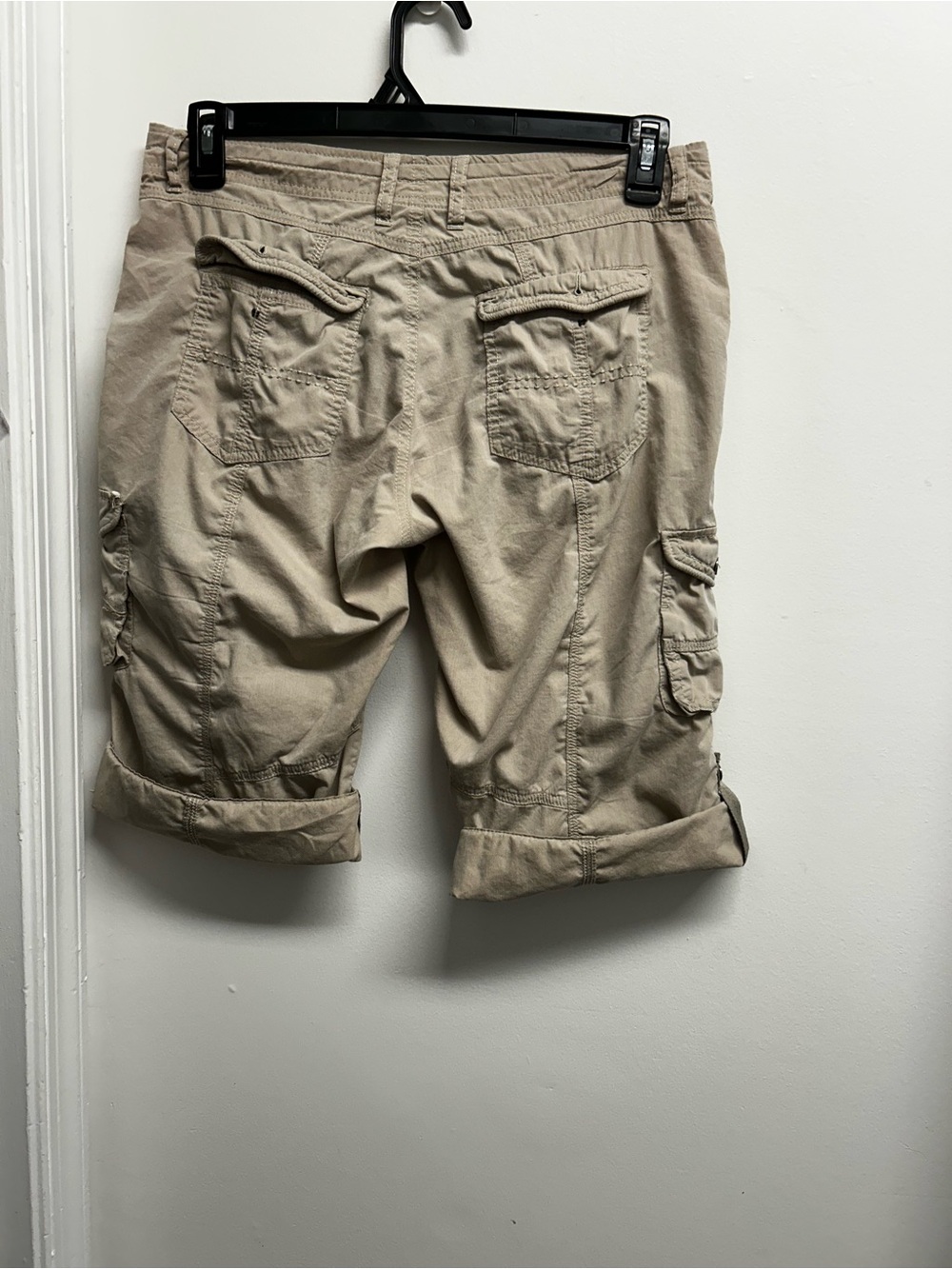 KÜHL Women's Khaki Capris Cargo Shorts